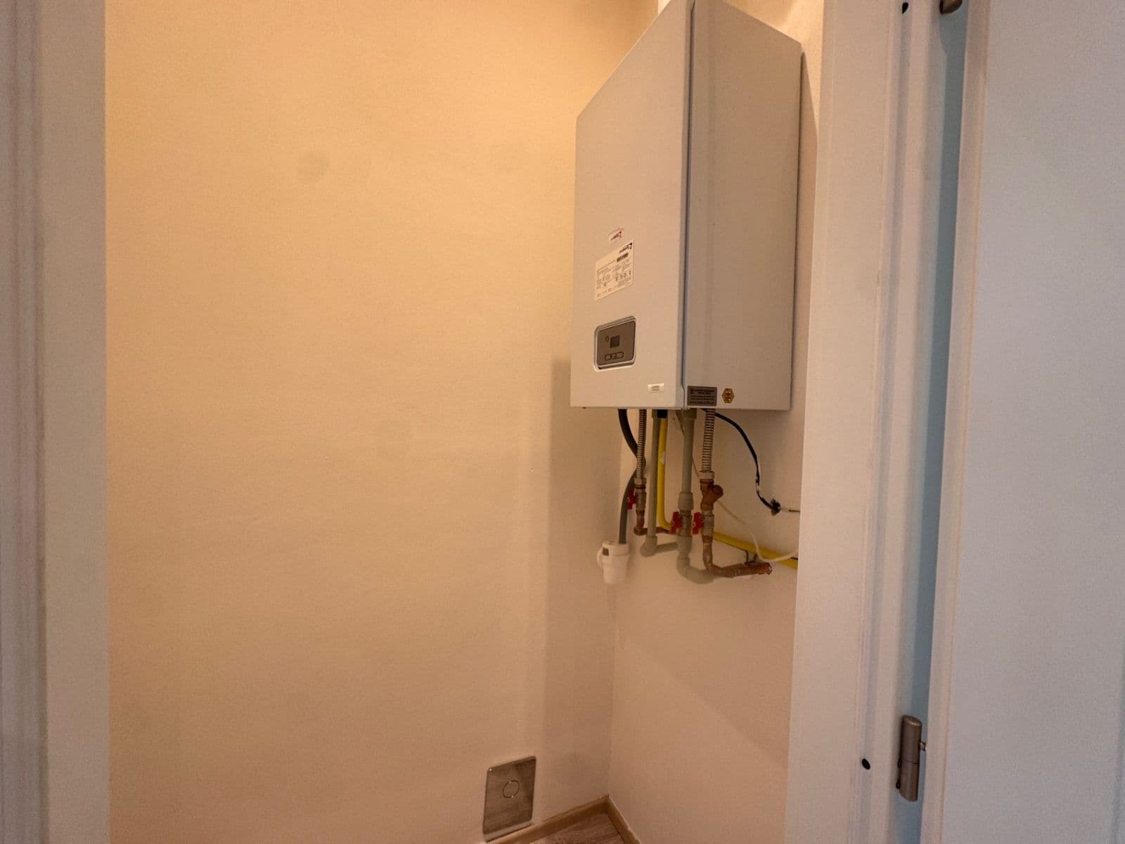 Prenájom bytu 1-izbový 45 m², Jana Zajíce, Praha, Praha Prenájom bytu 1-izbový 45 m², Jana Zajíce, Praha, Praha