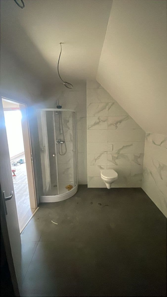 Predaj domu 150 m², pozemek 290 m², Hluboká, Brodce, Středočeský kraj Predaj domu 150 m², pozemek 290 m², Hluboká, Brodce, Středočeský kraj