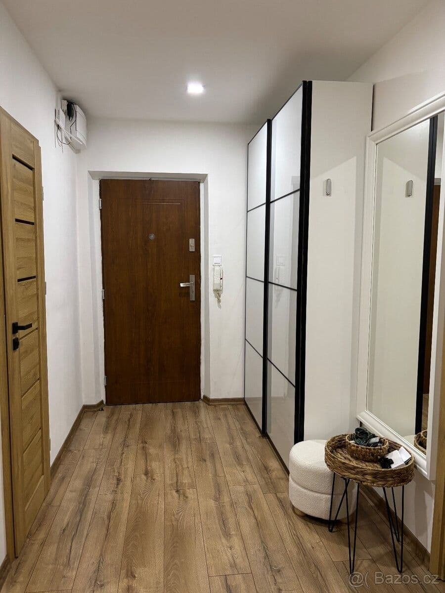 Predaj bytu 3-izbový 68 m², Mírová, Studénka, Moravskoslezský kraj Predaj bytu 3-izbový 68 m², Mírová, Studénka, Moravskoslezský kraj