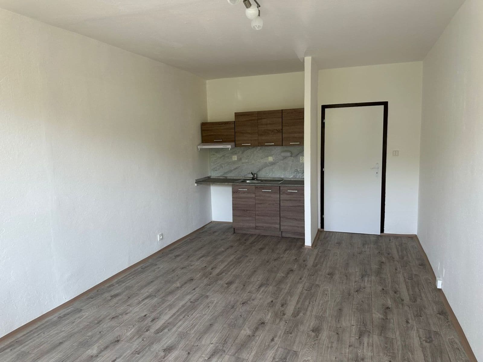 Prenájom bytu 1-izbový 31 m², Petruškova, Ostrava, Moravskoslezský kraj Prenájom bytu 1-izbový 31 m², Petruškova, Ostrava, Moravskoslezský kraj