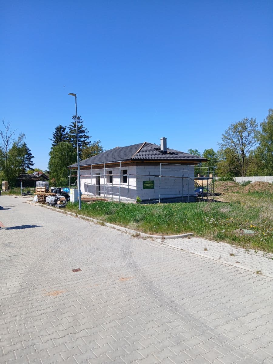 Predaj domu 132 m², pozemek 692 m², 611, Chlumec nad Cidlinou, Královéhradecký kraj Predaj domu 132 m², pozemek 692 m², 611, Chlumec nad Cidlinou, Královéhradecký kraj