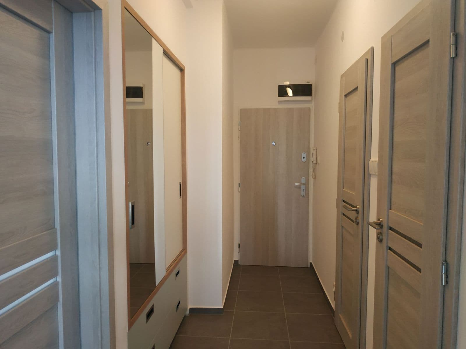 Prenájom bytu 1-izbový 42 m², Na Rokytce, Praha, Praha Prenájom bytu 1-izbový 42 m², Na Rokytce, Praha, Praha