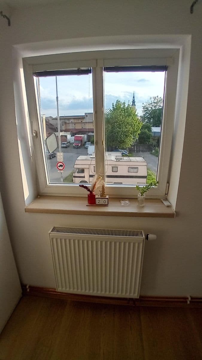 Prenájom bytu 1-izbový 36 m², Komenského, Nový Jičín, Moravskoslezský kraj Prenájom bytu 1-izbový 36 m², Komenského, Nový Jičín, Moravskoslezský kraj