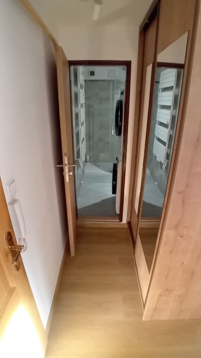 Prenájom bytu 1-izbový 36 m², Komenského, Nový Jičín, Moravskoslezský kraj Prenájom bytu 1-izbový 36 m², Komenského, Nový Jičín, Moravskoslezský kraj