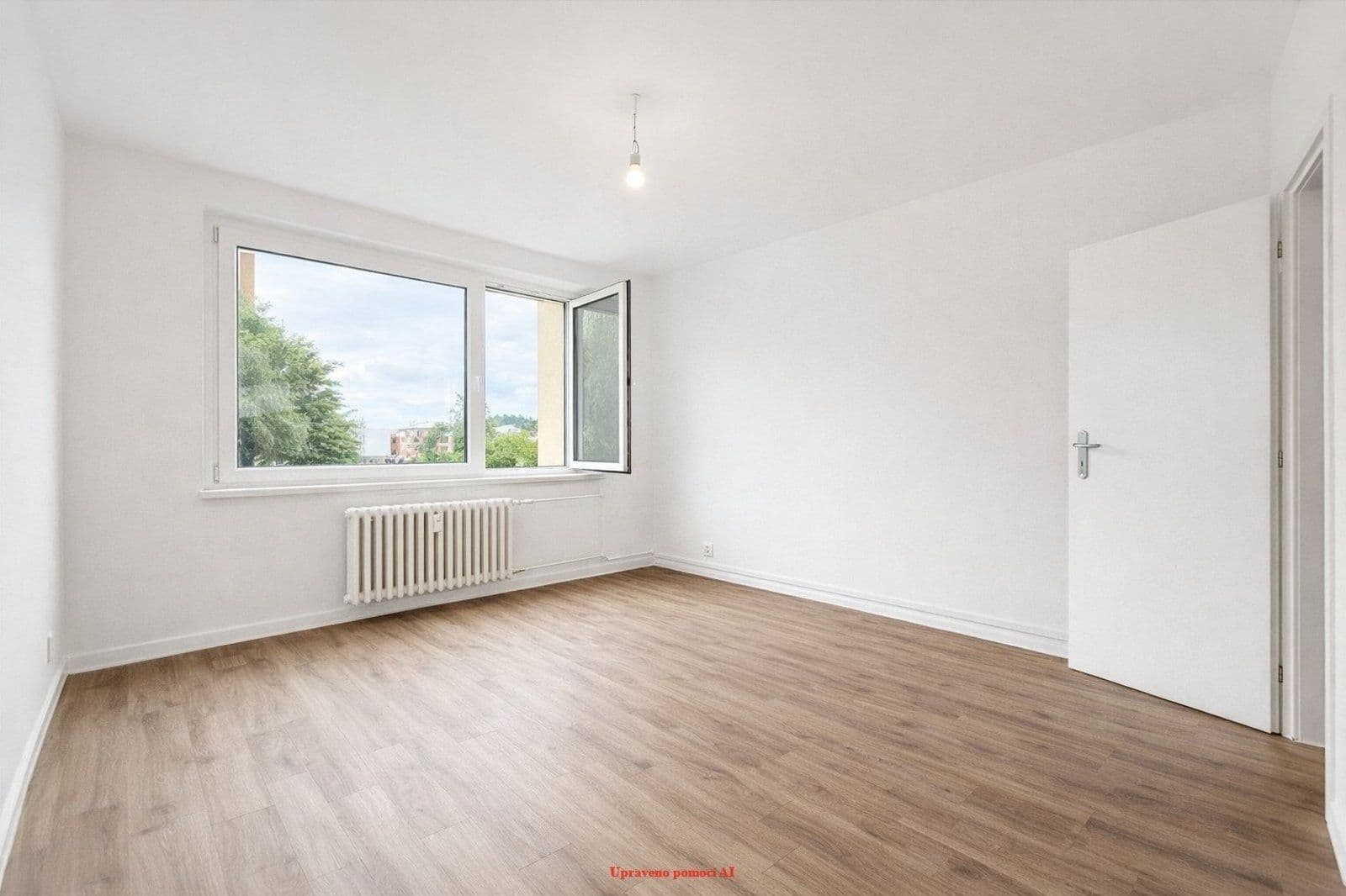 Prenájom bytu 3-izbový 75 m², Ostravská, Český Těšín, Moravskoslezský kraj Prenájom bytu 3-izbový 75 m², Ostravská, Český Těšín, Moravskoslezský kraj