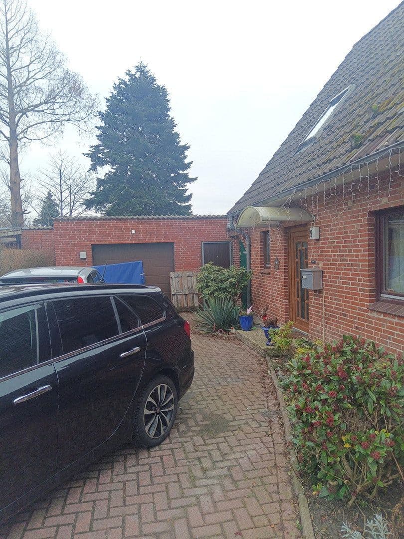 Predaj domu 113 m², pozemek 897 m², Meldorf, Šlezvicko-Holštajnsko Predaj domu 113 m², pozemek 897 m², Meldorf, Šlezvicko-Holštajnsko