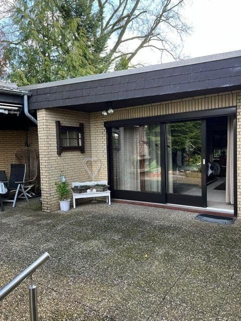 Predaj domu 160 m², pozemek 670 m², Syke, Dolné Sasko Predaj domu 160 m², pozemek 670 m², Syke, Dolné Sasko