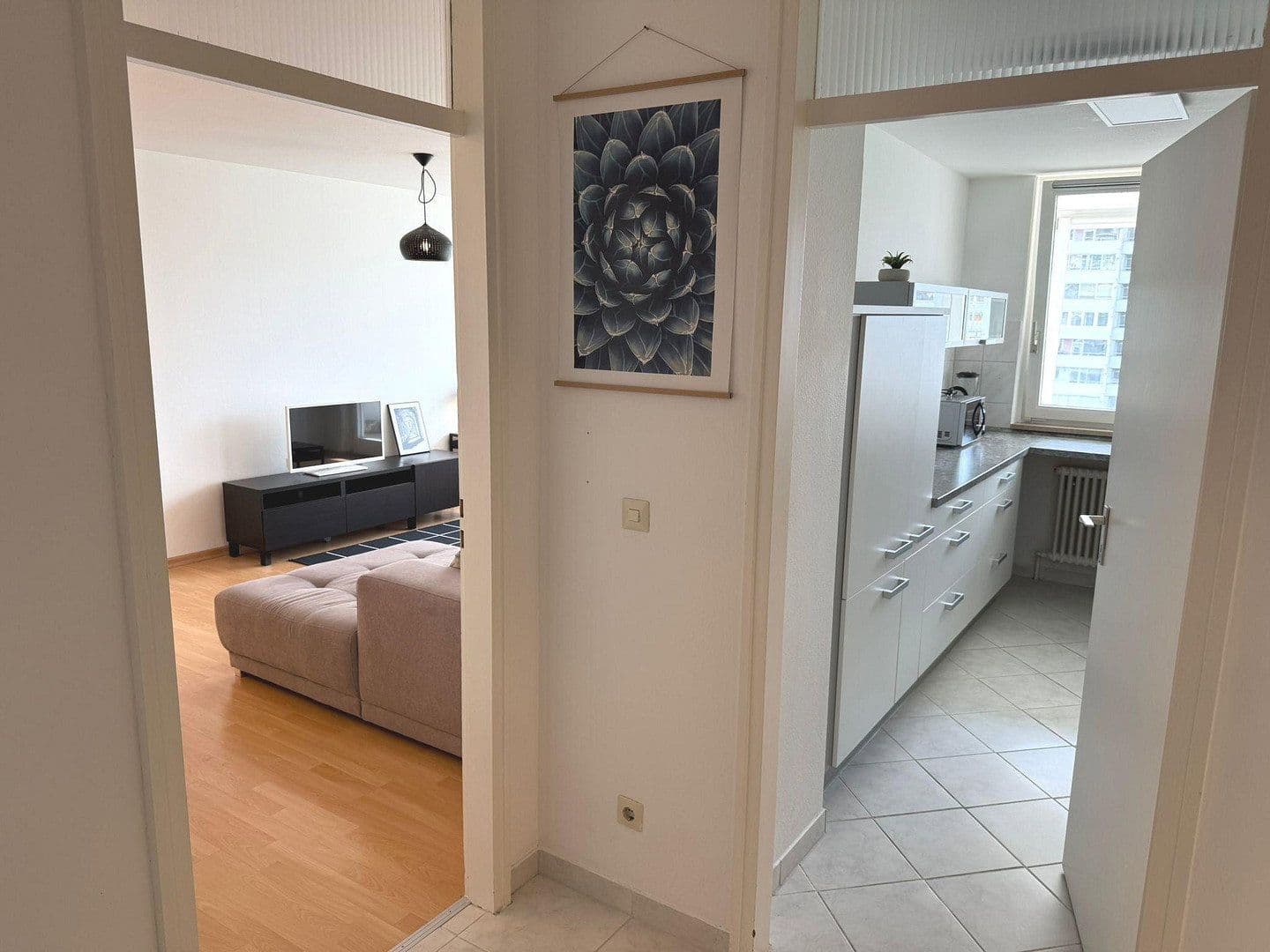 Prenájom bytu 2-izbový 68 m², Wilhelm-Hauff-Str. 34, Augsburg, Bavorsko Prenájom bytu 2-izbový 68 m², Wilhelm-Hauff-Str. 34, Augsburg, Bavorsko