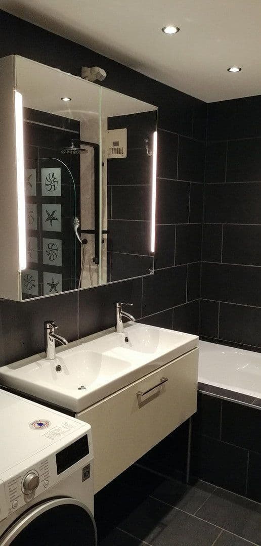 Predaj bytu 3-izbový 85 m², Wiedersbacher, Nürnberg, Bavorsko Predaj bytu 3-izbový 85 m², Wiedersbacher, Nürnberg, Bavorsko