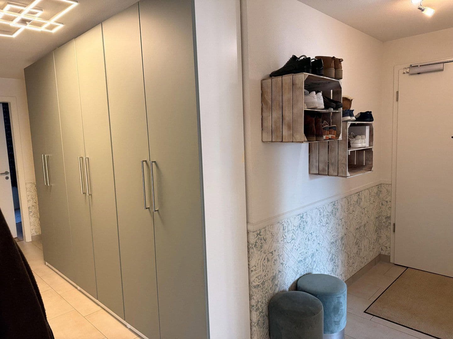 Predaj bytu 4-izbový 95 m², Fuchsbüchlerkellerstr. 16a, Geisenfeld, Bavorsko Predaj bytu 4-izbový 95 m², Fuchsbüchlerkellerstr. 16a, Geisenfeld, Bavorsko
