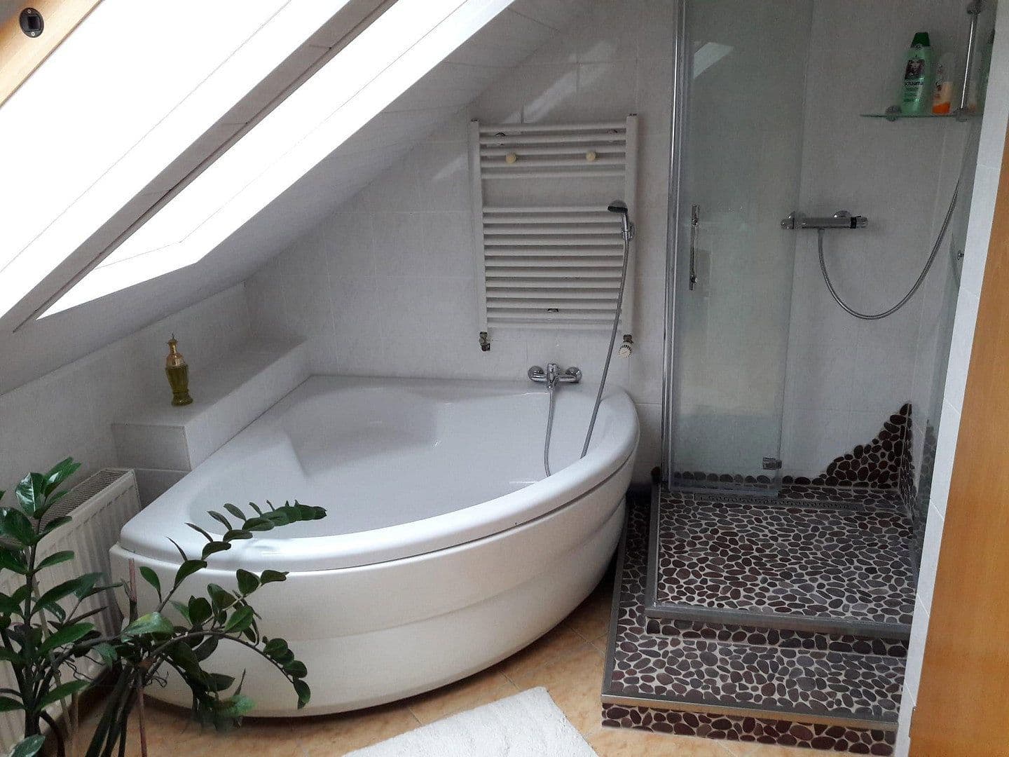 Predaj domu 280 m², pozemek 893 m², Rudolf-Breitscheid-Allee 105, Neuenhagen bei Berlin, Brandenbursko Predaj domu 280 m², pozemek 893 m², Rudolf-Breitscheid-Allee 105, Neuenhagen bei Berlin, Brandenbursko