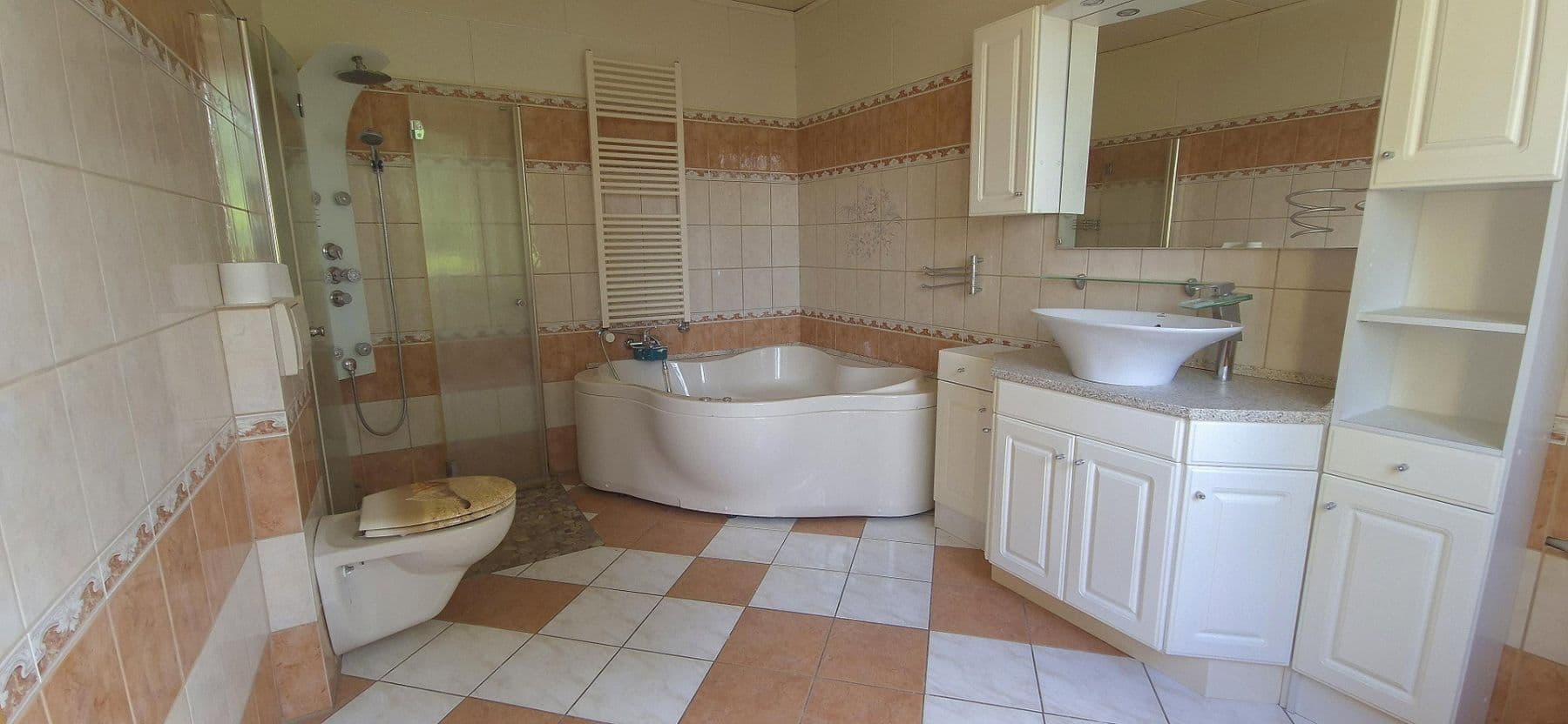 Predaj domu 280 m², pozemek 893 m², Rudolf-Breitscheid-Allee 105, Neuenhagen bei Berlin, Brandenbursko Predaj domu 280 m², pozemek 893 m², Rudolf-Breitscheid-Allee 105, Neuenhagen bei Berlin, Brandenbursko