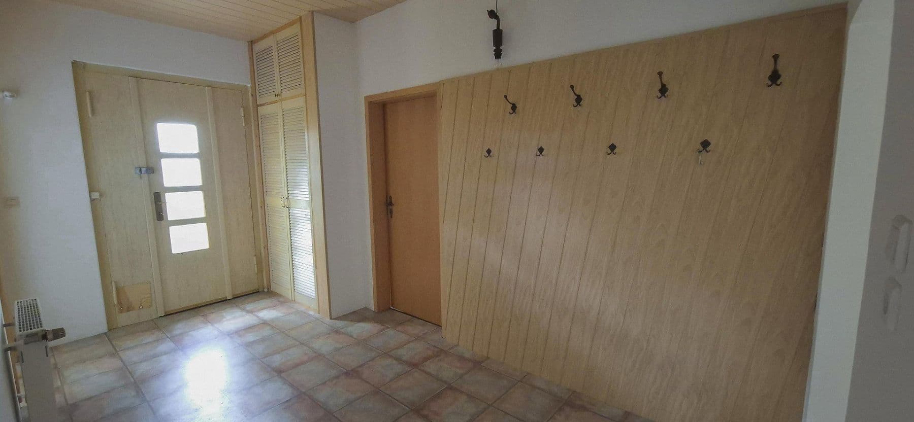 Predaj domu 280 m², pozemek 893 m², Rudolf-Breitscheid-Allee 105, Neuenhagen bei Berlin, Brandenbursko Predaj domu 280 m², pozemek 893 m², Rudolf-Breitscheid-Allee 105, Neuenhagen bei Berlin, Brandenbursko