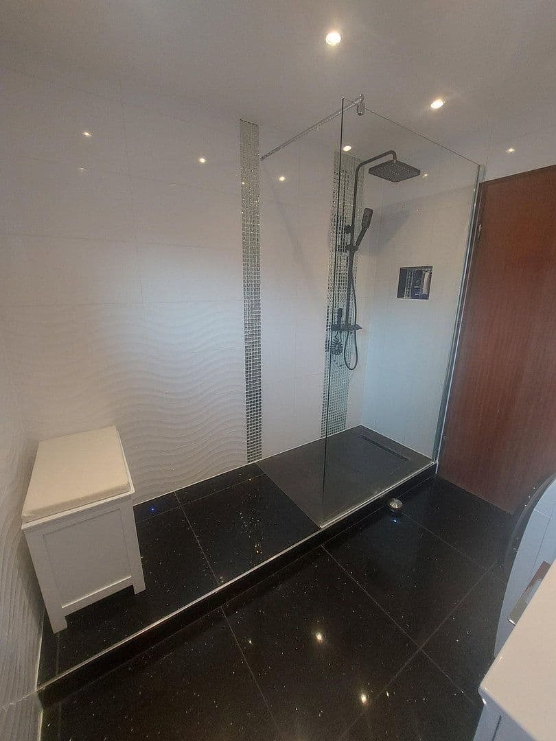 Predaj bytu 3-izbový 90 m², Schwäbisch Gmünd, Bádensko-Wurttembersko Predaj bytu 3-izbový 90 m², Schwäbisch Gmünd, Bádensko-Wurttembersko