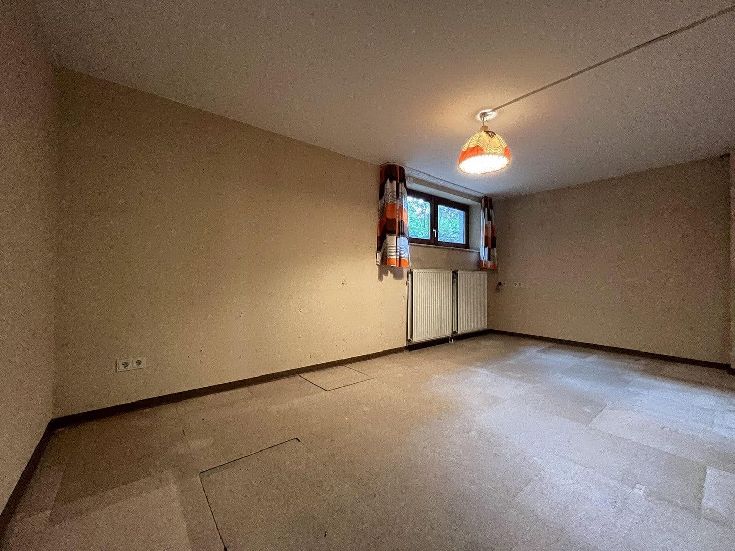Predaj domu 178 m², pozemek 771 m², Helpsen, Dolné Sasko Predaj domu 178 m², pozemek 771 m², Helpsen, Dolné Sasko