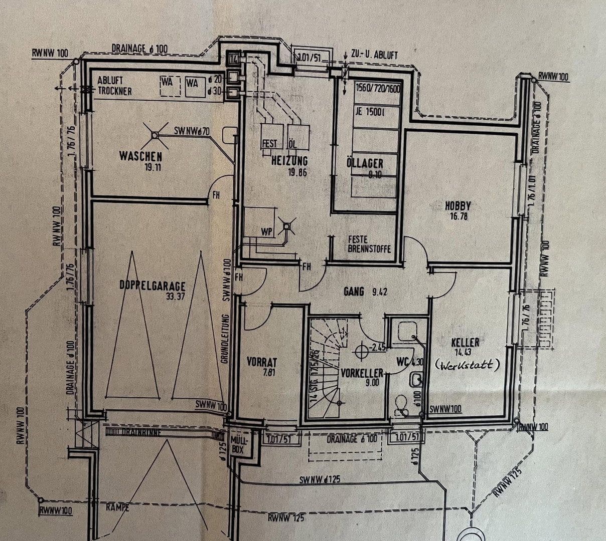 Predaj domu 178 m², pozemek 771 m², Helpsen, Dolné Sasko Predaj domu 178 m², pozemek 771 m², Helpsen, Dolné Sasko