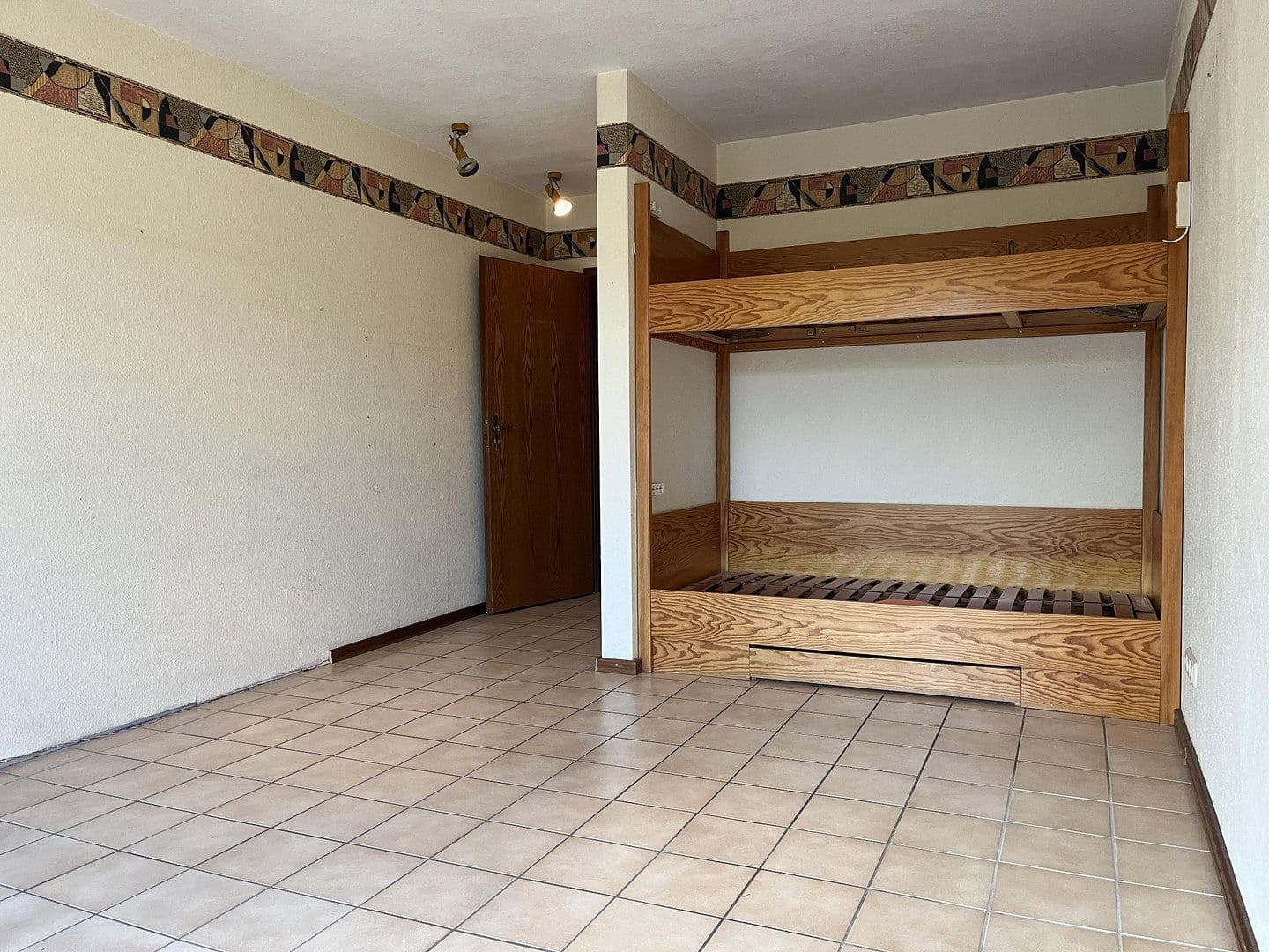 Predaj domu 178 m², pozemek 771 m², Helpsen, Dolné Sasko Predaj domu 178 m², pozemek 771 m², Helpsen, Dolné Sasko
