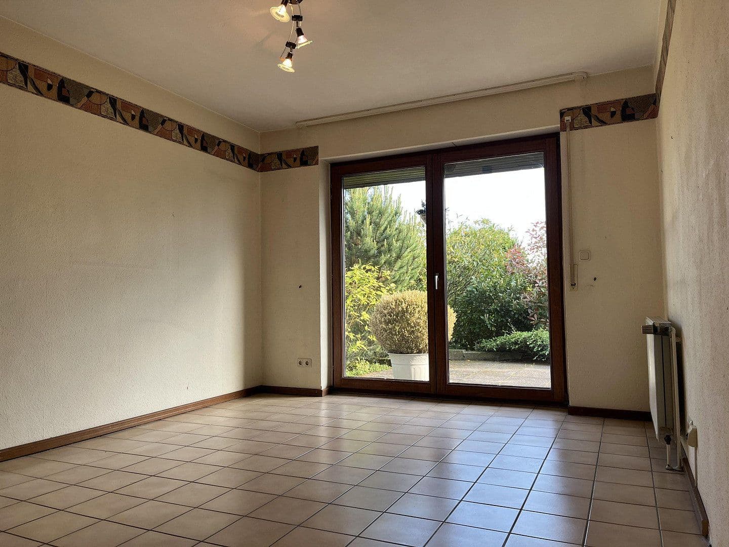 Predaj domu 178 m², pozemek 771 m², Helpsen, Dolné Sasko Predaj domu 178 m², pozemek 771 m², Helpsen, Dolné Sasko
