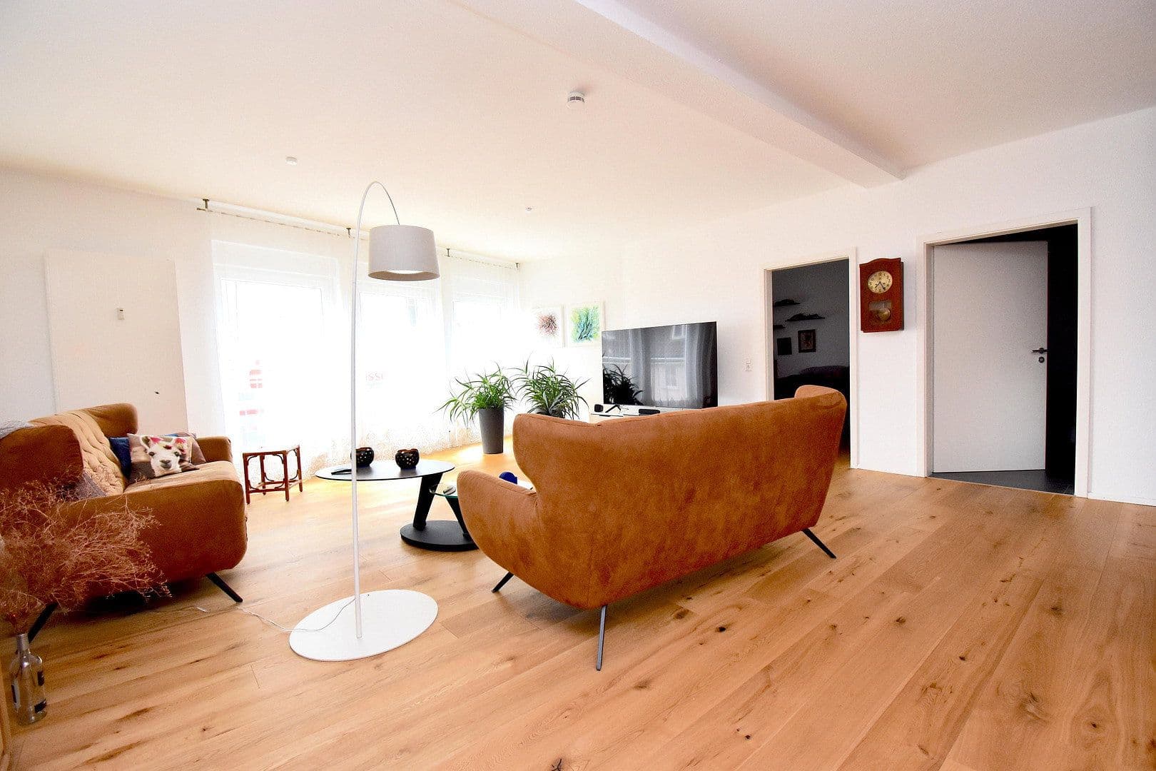 Prenájom kancelárie 164 m², Stuttgarter Straße 23, Weil der Stadt, Bádensko-Wurttembersko Prenájom kancelárie 164 m², Stuttgarter Straße 23, Weil der Stadt, Bádensko-Wurttembersko