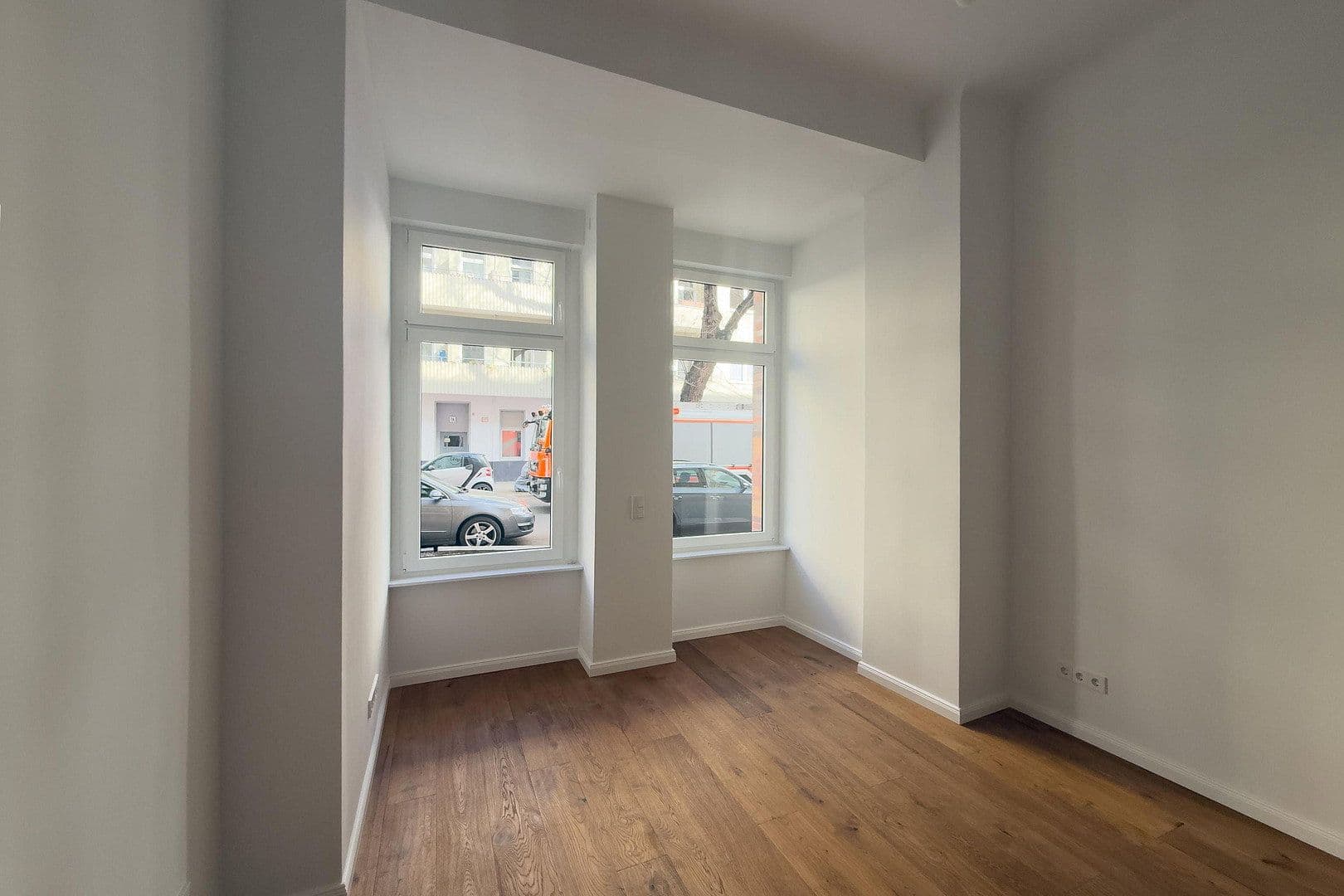 Predaj bytu 4-izbový 91 m², Glasgowerstraße 27, Berlin, Berlín Predaj bytu 4-izbový 91 m², Glasgowerstraße 27, Berlin, Berlín