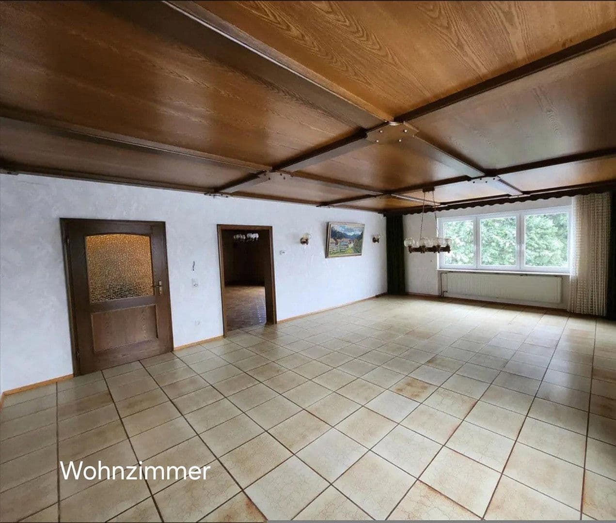 Predaj domu 270 m², pozemek 898 m², Schönbrunn, Bádensko-Wurttembersko Predaj domu 270 m², pozemek 898 m², Schönbrunn, Bádensko-Wurttembersko