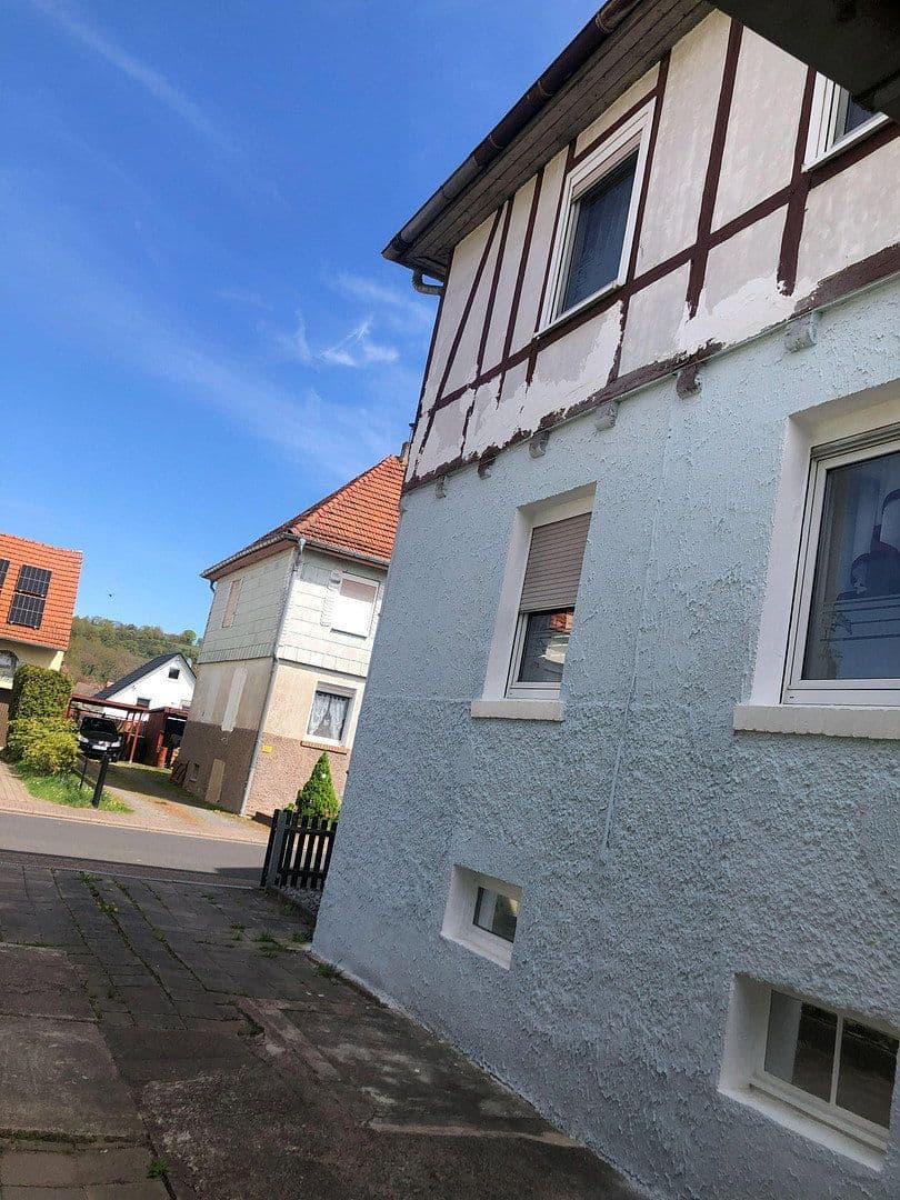 Predaj domu 267 m², pozemek 664 m², Werra-Suhl-Tal, Durínsko Predaj domu 267 m², pozemek 664 m², Werra-Suhl-Tal, Durínsko