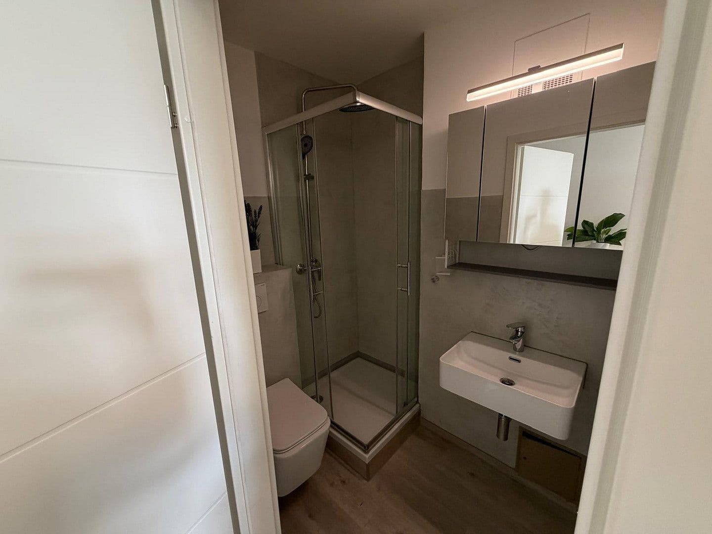 Prenájom bytu 1-izbový 15 m², Vierzigmannstraße 30, Erlangen, Bavorsko Prenájom bytu 1-izbový 15 m², Vierzigmannstraße 30, Erlangen, Bavorsko