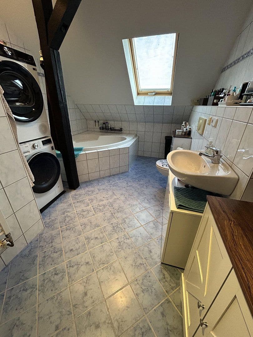 Prenájom bytu 4-izbový 81 m², Agnesstraße 24, Dessau-Roßlau, Sasko-Anhaltsko Prenájom bytu 4-izbový 81 m², Agnesstraße 24, Dessau-Roßlau, Sasko-Anhaltsko