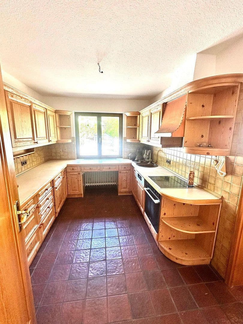 Prenájom domu 200 m², pozemek 1.100 m², Coburg, Bavorsko Prenájom domu 200 m², pozemek 1.100 m², Coburg, Bavorsko
