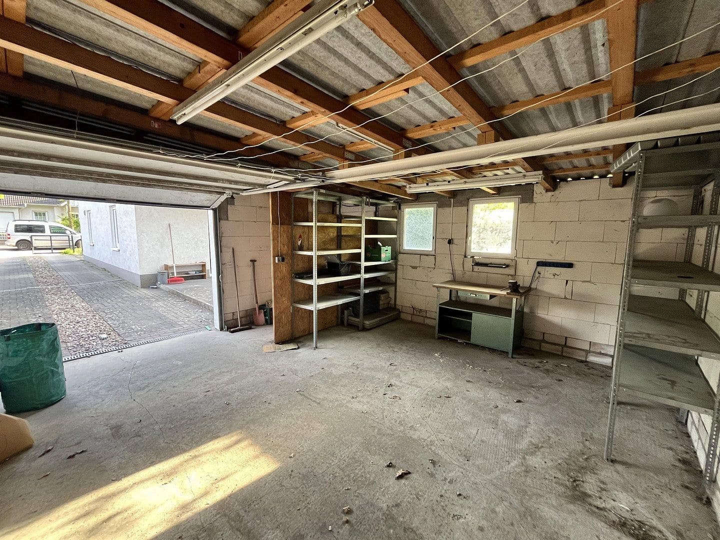 Predaj domu 134 m², pozemek 655 m², Magedeburgerstr 30, Glienicke/Nordbahn, Brandenbursko Predaj domu 134 m², pozemek 655 m², Magedeburgerstr 30, Glienicke/Nordbahn, Brandenbursko