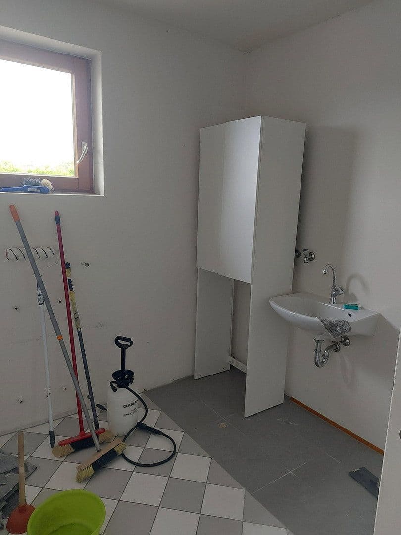 Prenájom bytu 4-izbový 150 m², Emmendingen, Bádensko-Wurttembersko Prenájom bytu 4-izbový 150 m², Emmendingen, Bádensko-Wurttembersko