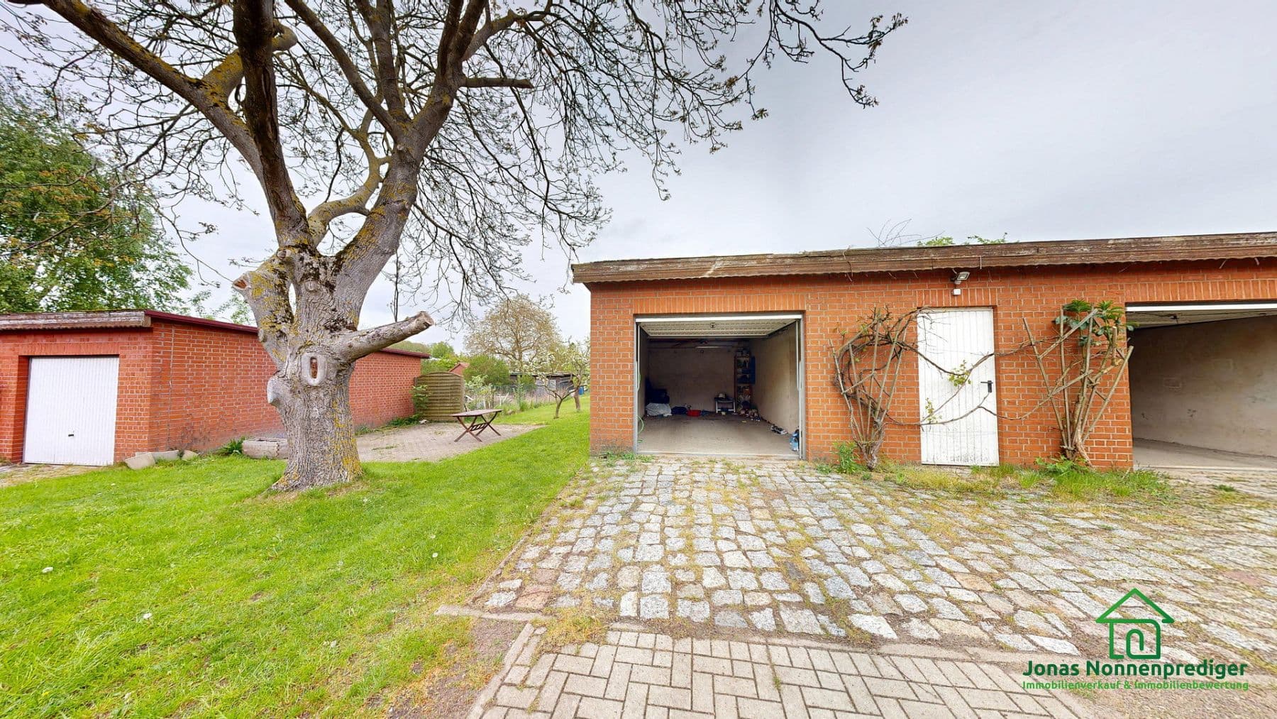 Predaj domu 113 m², pozemek 1.848 m², Hauptstraße 9 b, Leezen, Meklenbursko-Predpomoransko Predaj domu 113 m², pozemek 1.848 m², Hauptstraße 9 b, Leezen, Meklenbursko-Predpomoransko