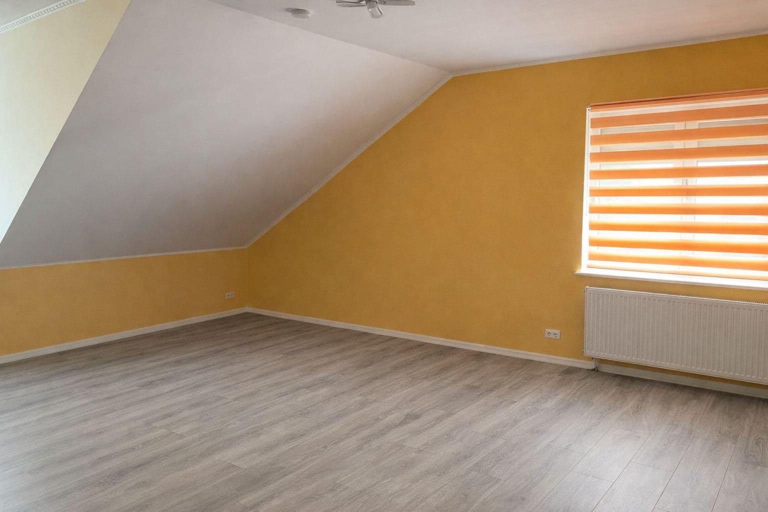Prenájom bytu 4-izbový 143 m², Philippsburg, Bádensko-Wurttembersko Prenájom bytu 4-izbový 143 m², Philippsburg, Bádensko-Wurttembersko