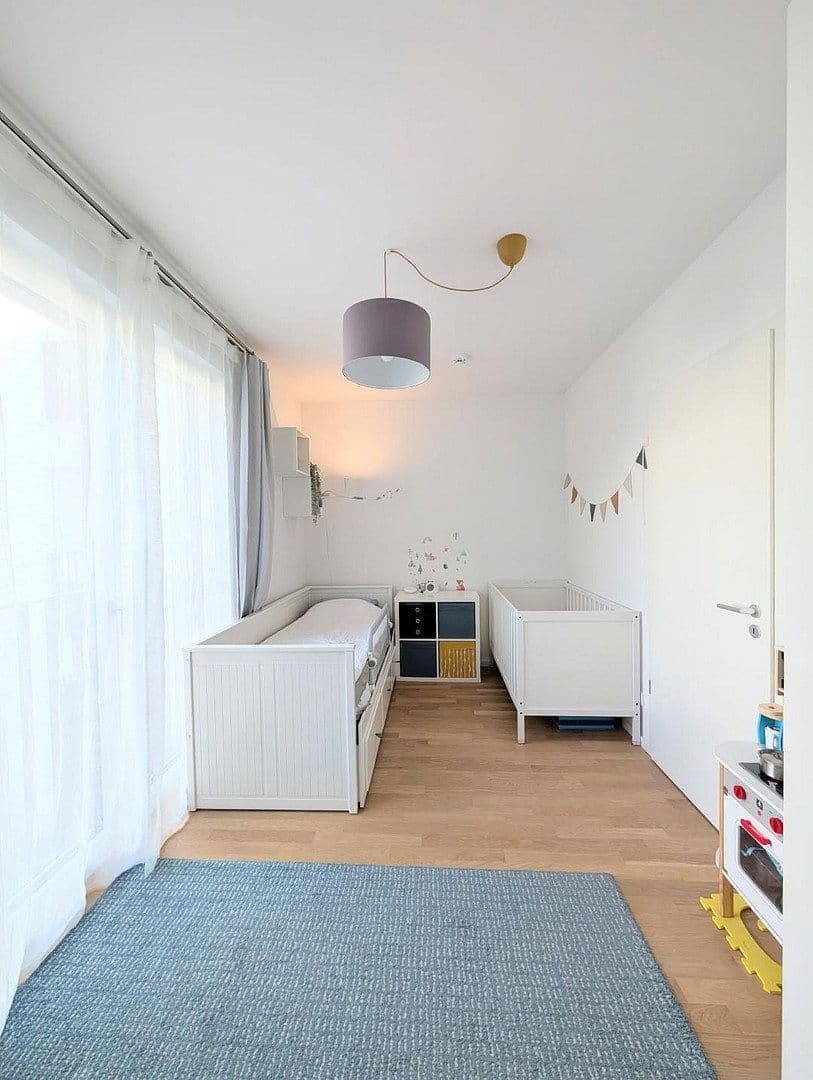 Predaj bytu 3-izbový 83 m², Berlin, Berlín Predaj bytu 3-izbový 83 m², Berlin, Berlín
