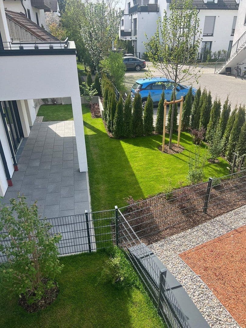 Prenájom bytu 3-izbový 98 m², Dorfstraße 11b, Germering, Bavorsko Prenájom bytu 3-izbový 98 m², Dorfstraße 11b, Germering, Bavorsko