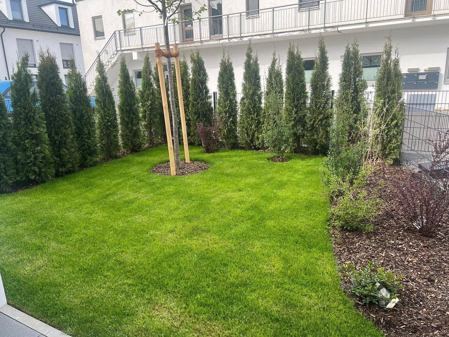 Prenájom bytu 3-izbový 98 m², Dorfstraße 11b, Germering, Bavorsko Prenájom bytu 3-izbový 98 m², Dorfstraße 11b, Germering, Bavorsko