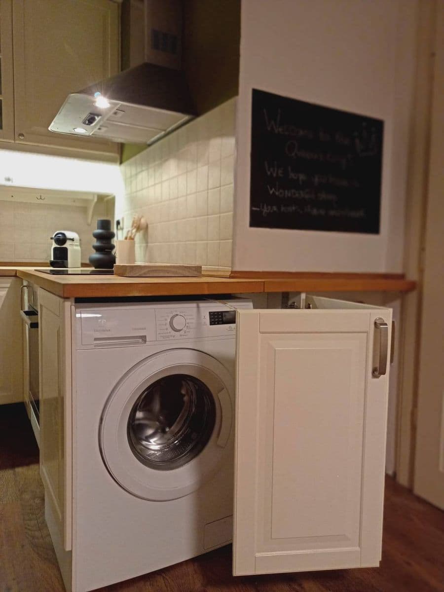 Prenájom bytu 45 m², Horova, Hradec Králové, Královéhradecký kraj Prenájom bytu 45 m², Horova, Hradec Králové, Královéhradecký kraj