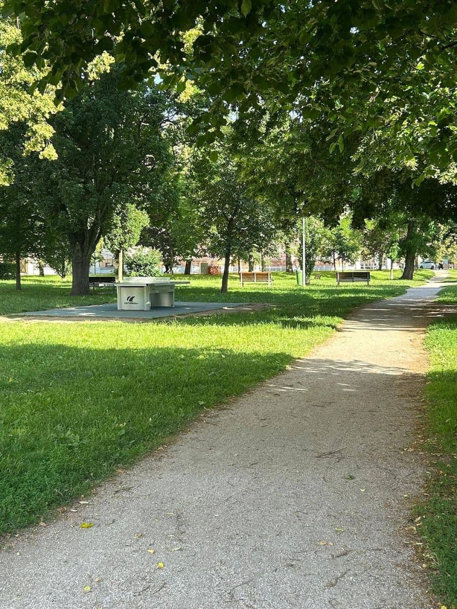 Prenájom bytu 45 m², Horova, Hradec Králové, Královéhradecký kraj Prenájom bytu 45 m², Horova, Hradec Králové, Královéhradecký kraj