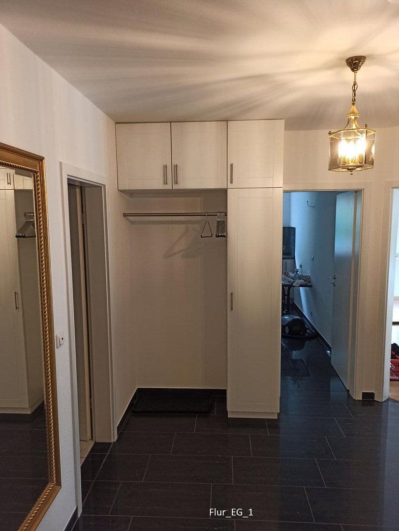 Prenájom bytu 4-izbový 134 m², Norderstedt, Šlezvicko-Holštajnsko Prenájom bytu 4-izbový 134 m², Norderstedt, Šlezvicko-Holštajnsko