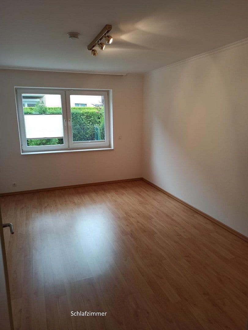 Prenájom bytu 4-izbový 134 m², Norderstedt, Šlezvicko-Holštajnsko Prenájom bytu 4-izbový 134 m², Norderstedt, Šlezvicko-Holštajnsko