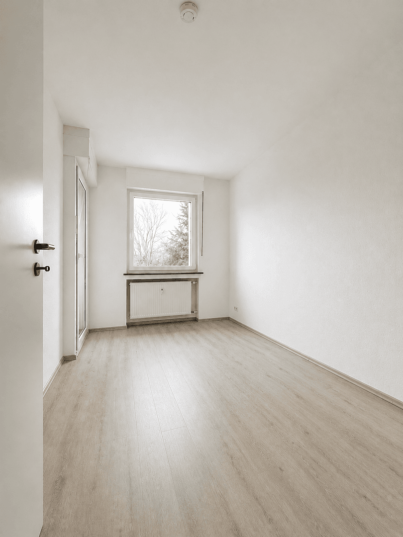Prenájom bytu 4-izbový 109 m², Nußbaumweg 25, Bochum, Severné Porýnie - Westfálsko Prenájom bytu 4-izbový 109 m², Nußbaumweg 25, Bochum, Severné Porýnie - Westfálsko