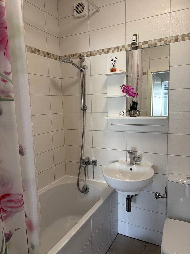 Predaj bytu 3-izbový 60 m², Böhlener Str.59, Berlin, Berlín Predaj bytu 3-izbový 60 m², Böhlener Str.59, Berlin, Berlín