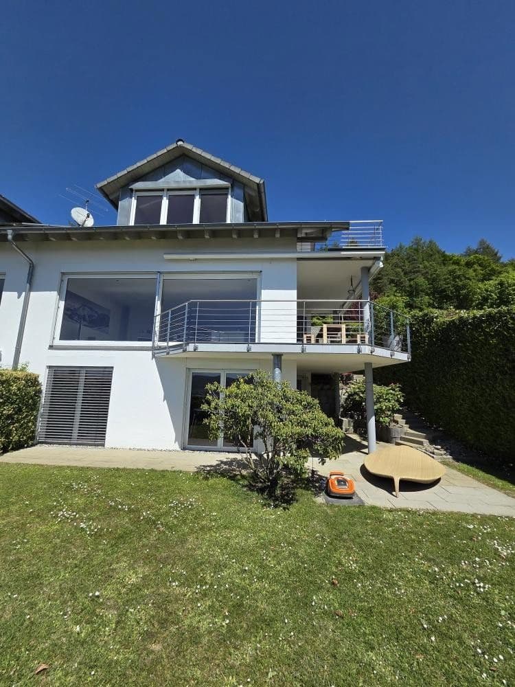 Predaj domu 194 m², pozemek 355 m², An der Schnabelburg 10a, Bodman-Ludwigshafen, Bádensko-Wurttembersko Predaj domu 194 m², pozemek 355 m², An der Schnabelburg 10a, Bodman-Ludwigshafen, Bádensko-Wurttembersko
