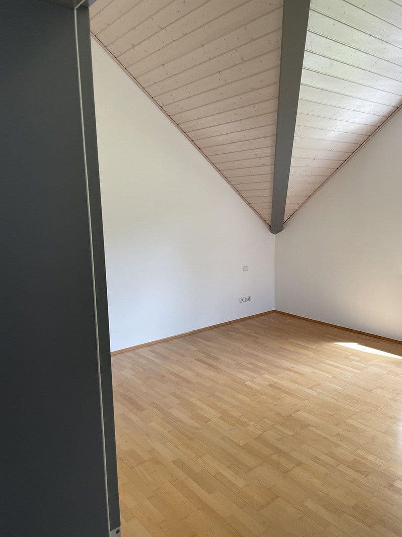 Predaj domu 337 m², pozemek 1.324 m², Im Wiesengrund 34, Montabaur, Porýnie-Falcko Predaj domu 337 m², pozemek 1.324 m², Im Wiesengrund 34, Montabaur, Porýnie-Falcko