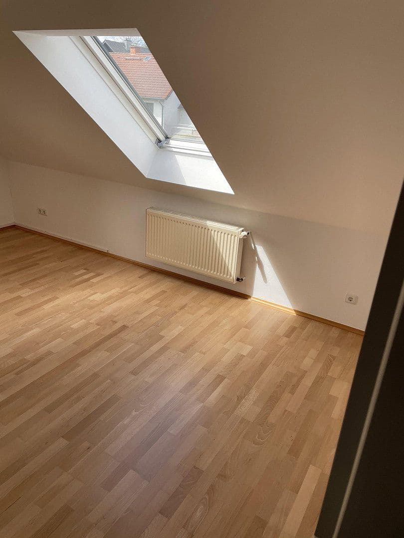 Predaj domu 337 m², pozemek 1.324 m², Im Wiesengrund 34, Montabaur, Porýnie-Falcko Predaj domu 337 m², pozemek 1.324 m², Im Wiesengrund 34, Montabaur, Porýnie-Falcko