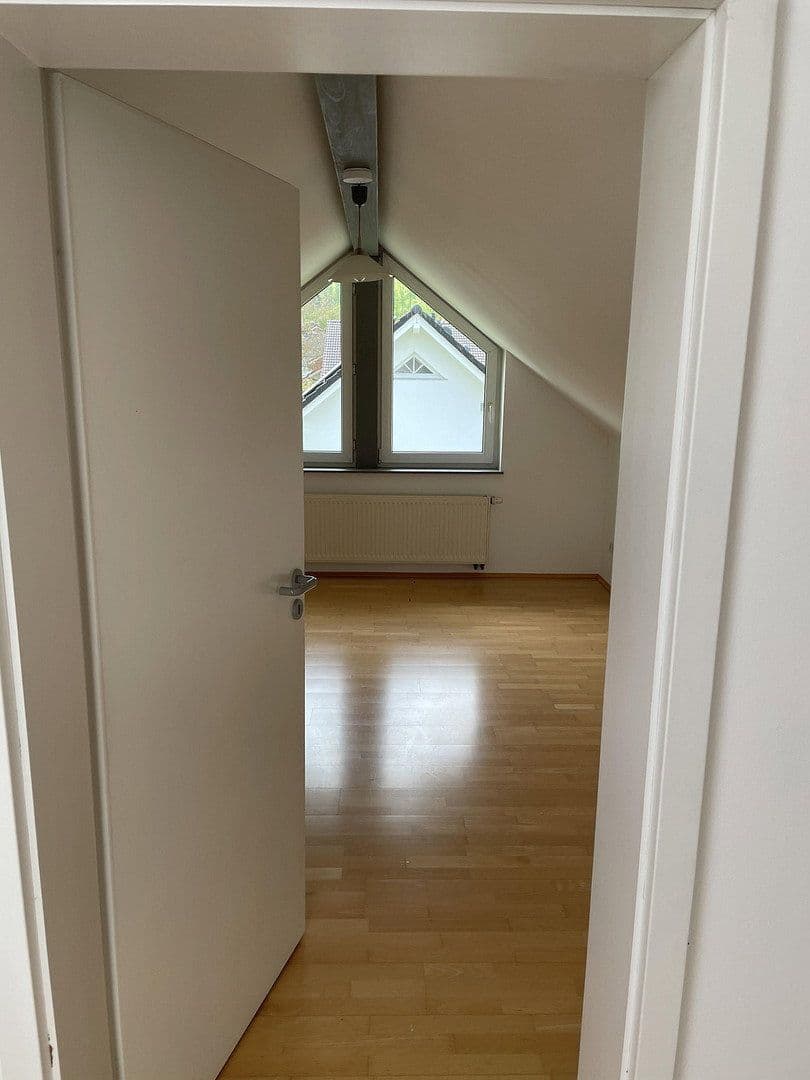 Predaj domu 337 m², pozemek 1.324 m², Im Wiesengrund 34, Montabaur, Porýnie-Falcko Predaj domu 337 m², pozemek 1.324 m², Im Wiesengrund 34, Montabaur, Porýnie-Falcko