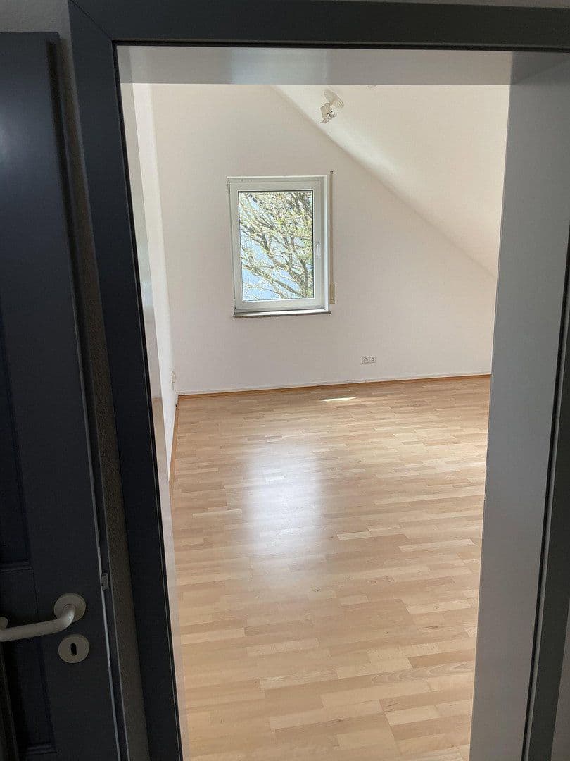 Predaj domu 337 m², pozemek 1.324 m², Im Wiesengrund 34, Montabaur, Porýnie-Falcko Predaj domu 337 m², pozemek 1.324 m², Im Wiesengrund 34, Montabaur, Porýnie-Falcko