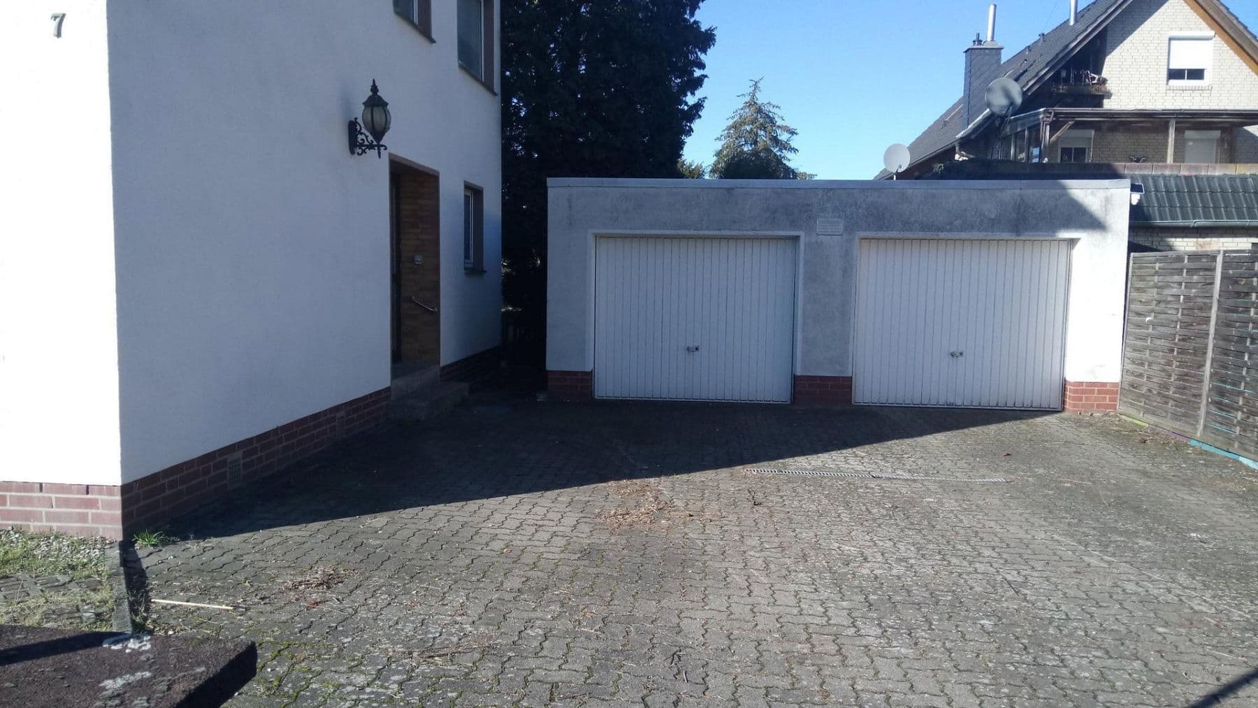 Predaj domu 190 m², pozemek 1.400 m², Langenhagen, Dolné Sasko Predaj domu 190 m², pozemek 1.400 m², Langenhagen, Dolné Sasko