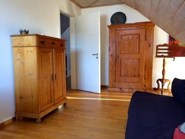 Predaj domu 144 m², pozemek 398 m², Gerolsbach, Bavorsko Predaj domu 144 m², pozemek 398 m², Gerolsbach, Bavorsko