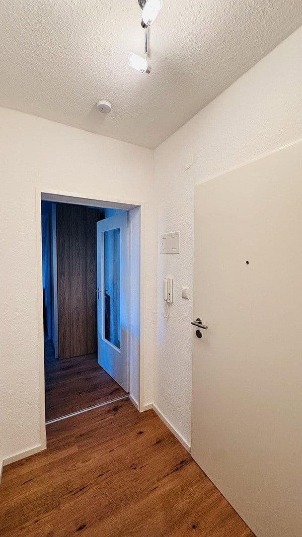 Prenájom bytu 1-izbový 29 m², Luthmerstraße 53, Frankfurt am Main, Hesensko Prenájom bytu 1-izbový 29 m², Luthmerstraße 53, Frankfurt am Main, Hesensko